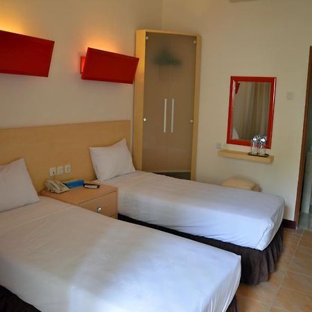 Mansinam Beach Resort WEST PAPUA Eksteriør bilde